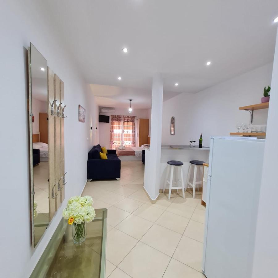 Studio By The Beach - Vlorë מראה חיצוני תמונה