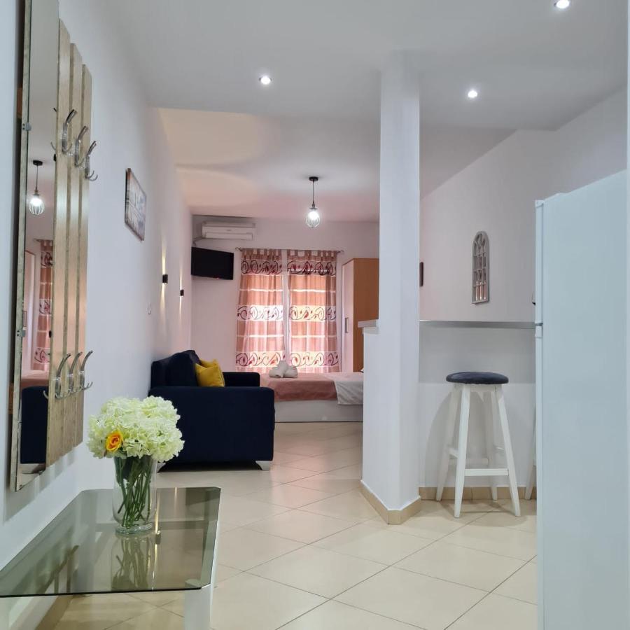 Studio By The Beach - Vlorë מראה חיצוני תמונה